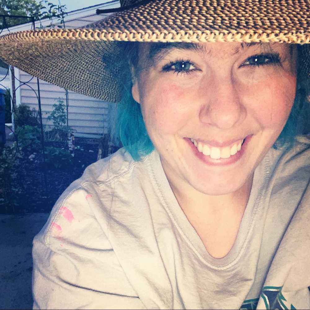 Meet your Posher, Desiree